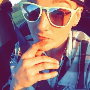 Meet your Posher, Beth